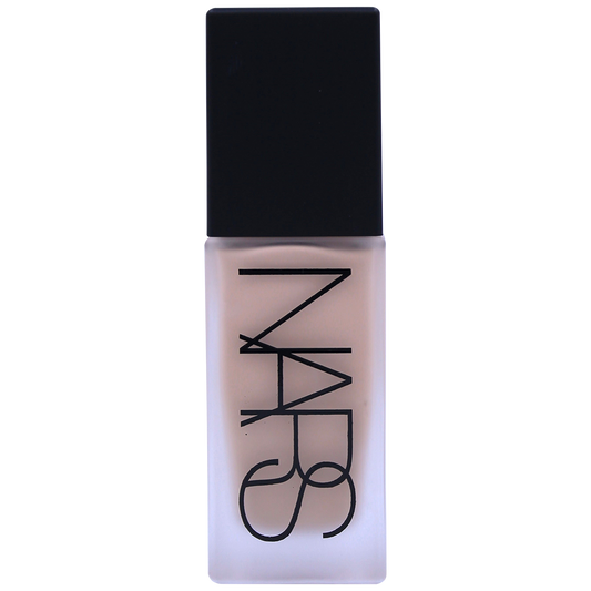 NARS All Day Luminous Weightless Foundation - Light 3 Gobi