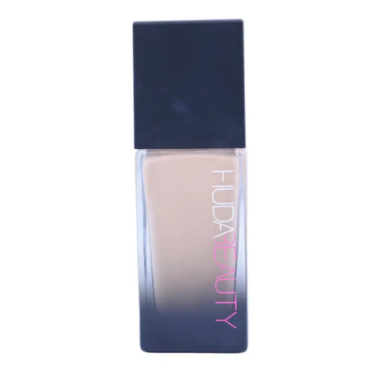 HUDA BEAUTY Faux Filter Foundation - 100B Milkshake